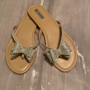 INC Glittery Bow 10M Sandles